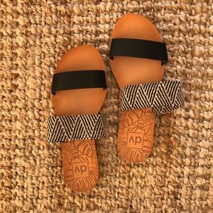 Dolce Vita slide sandals